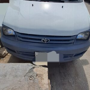 Toyota Hiace Minivan White